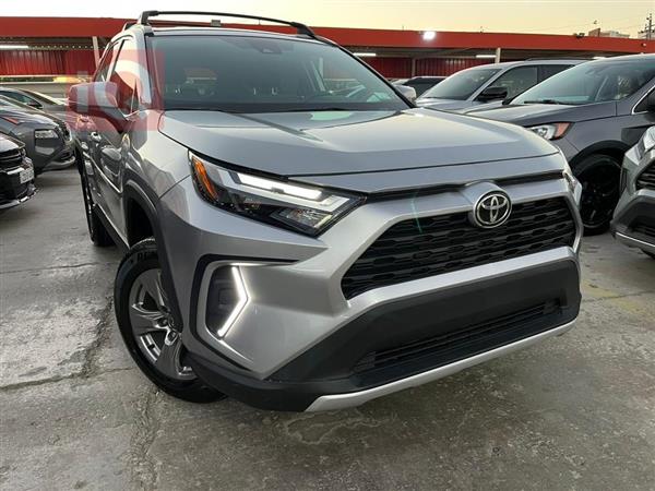 Toyota for sale in Iraq